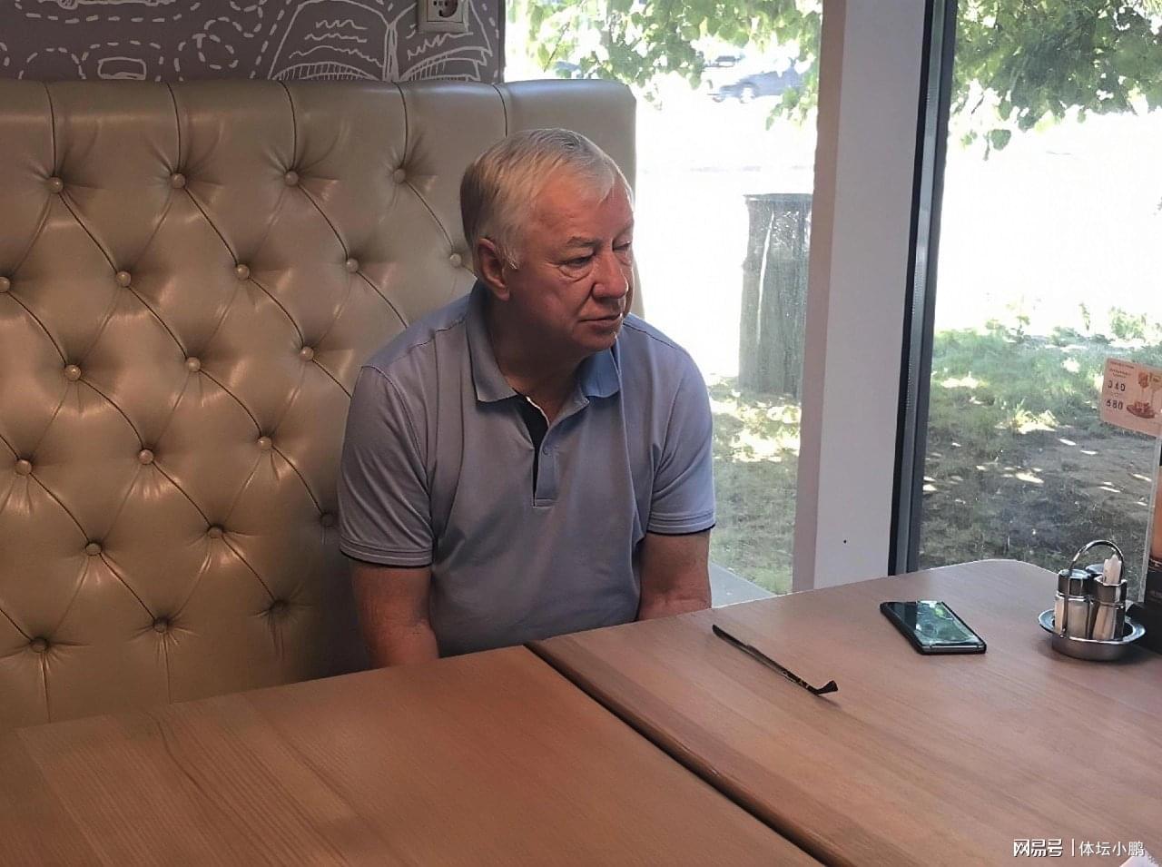 前泰山主帅鲍里斯离世，曾率队7连胜却被解雇，80岁自荐国足教鞭